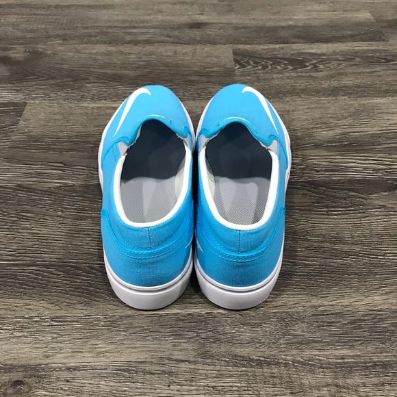 Youth Toki Slipon cvs (NEW!) Size 7Y - Picture 3 of 4